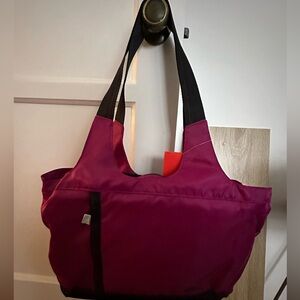 The North Face Talia Toe Berry Laptop Tote Bag